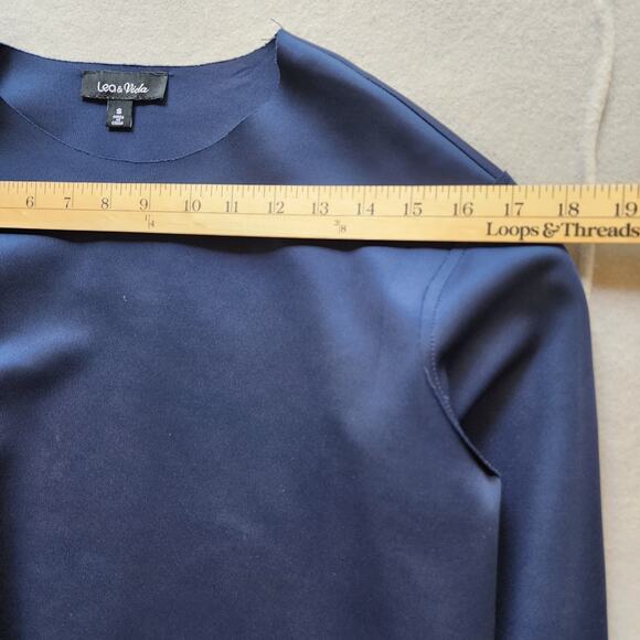 Lea & Viola Mid-Length Blue Blouse Small w/Flared Sleeves - Pearl Accents - Picture 4 of 10